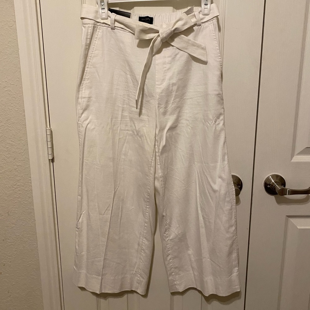NWT Banana Republic linen cropped wide leg pants